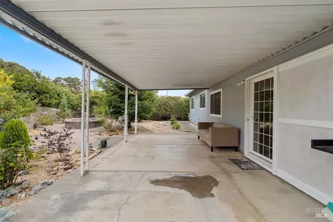 Exterior - 178 Fleet St, Vallejo, CA 94591 photo 4 of 11