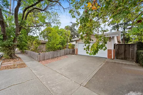 3480 Jefferson St, Napa, CA 94558