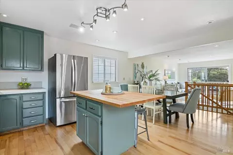 Kitchen - 375 E O St, Benicia, CA 94510 photo 4 of 4