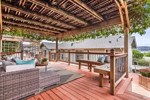Exterior - 375 E O St, Benicia, CA 94510 photo 7 of 21