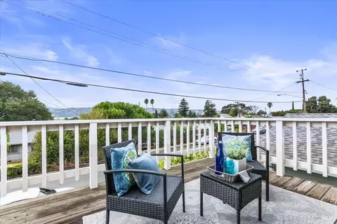 Exterior - 375 E O St, Benicia, CA 94510 photo 5 of 21