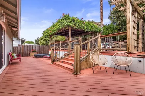 Exterior - 375 E O St, Benicia, CA 94510 photo 6 of 21