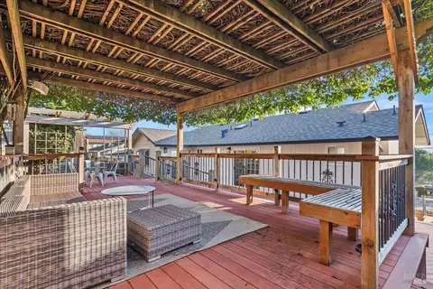 Exterior - 375 E O St, Benicia, CA 94510 photo 15 of 21