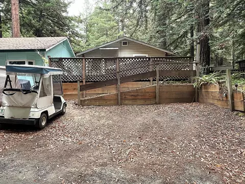 12482 Underwood Ave, Guerneville, CA 95446