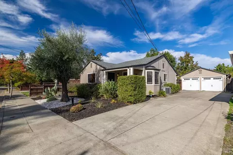 575 La Verne Ave, Santa Rosa, CA 95404