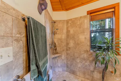 30651 Timberline Rd, Willits, CA 95490 photo 11