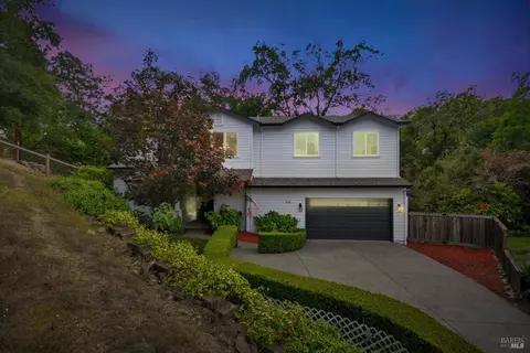 3136 Chanate Rd, Santa Rosa, CA 95404