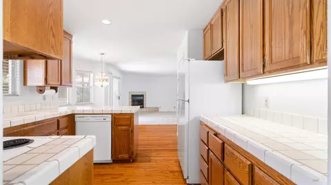 Kitchen - 2133 Hillridge Dr, Fairfield, CA 94534 photo 1 of 4