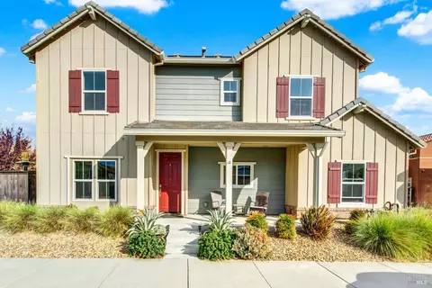 1100 Davidson Ct, Dixon, CA 95620