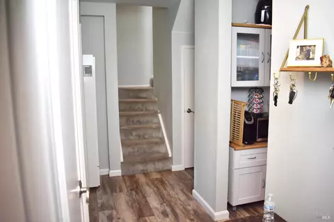 Entry Way - 172 Courtyards E, Windsor, CA 95492 photo 1 of 1
