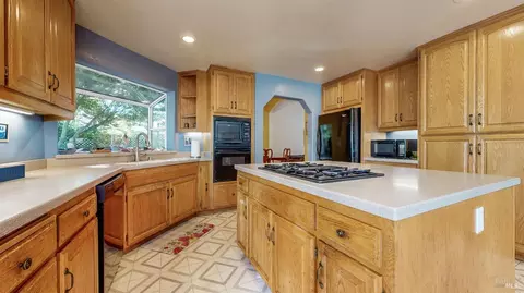 Kitchen - 87 Leighann Pl, Windsor, CA 95492 photo 1 of 6