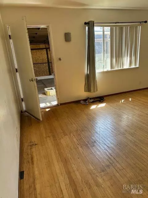 237 Grapewood St, Vallejo, CA 94591 photo 18