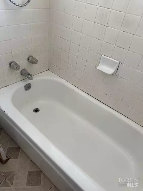 237 Grapewood St, Vallejo, CA 94591 photo 32