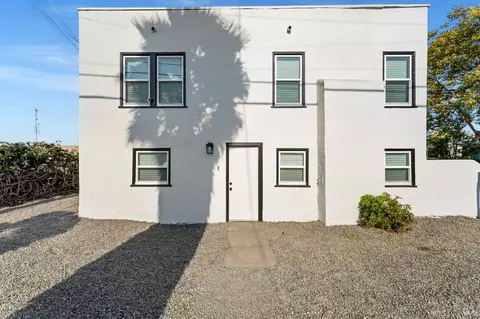 Exterior - 1402 Rice St, Vallejo, CA 94590 photo 8 of 9