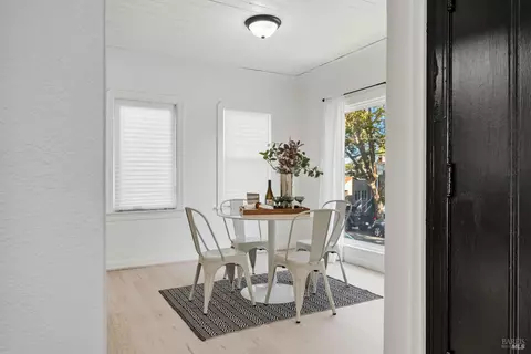 Dining - 1402 Rice St, Vallejo, CA 94590 photo 1 of 3