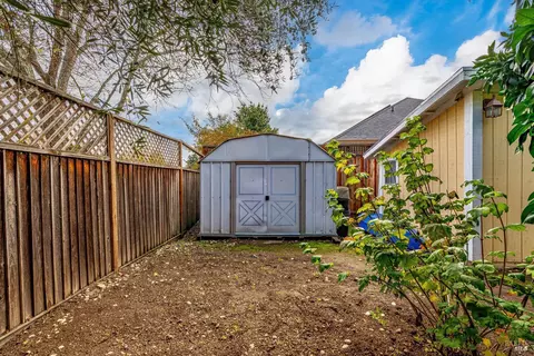 Exterior - 856 5th St W, Sonoma, CA 95476 photo 15 of 17