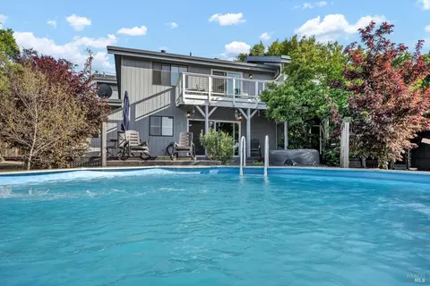 18222 Tigerwood Ct, Hidden Valley Lake, CA 95467