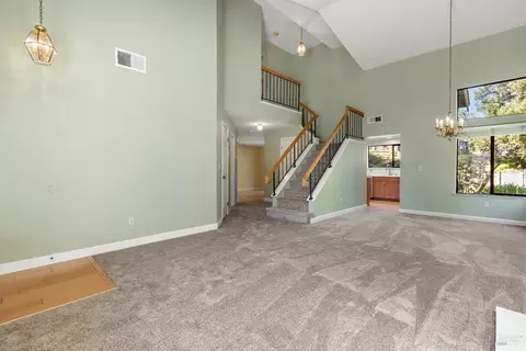 Living - 103 Breezewalk Dr, Vallejo, CA 94591 photo 4 of 8