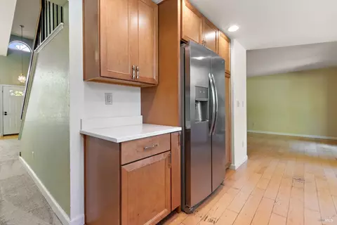 Kitchen - 103 Breezewalk Dr, Vallejo, CA 94591 photo 2 of 5