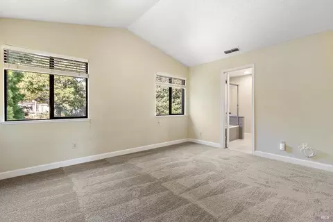Bedroom - 103 Breezewalk Dr, Vallejo, CA 94591 photo 2 of 5