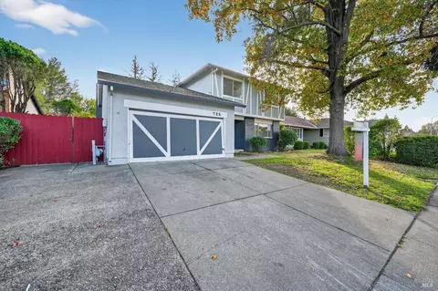 725 Sequoia Dr, Fairfield, CA 94533 photo 8