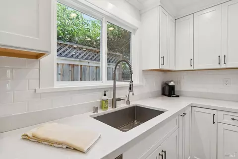 Kitchen - 73 Alta Dr, Petaluma, CA 94954 photo 5 of 5
