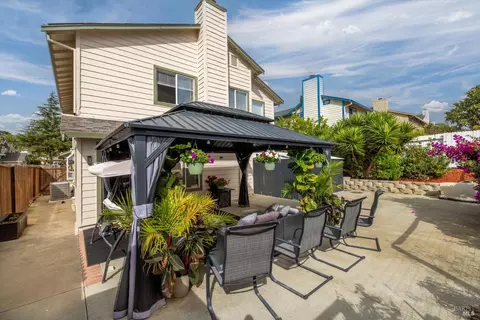 Exterior - 191 Cimarron Dr, Vallejo, CA 94589 photo 6 of 6