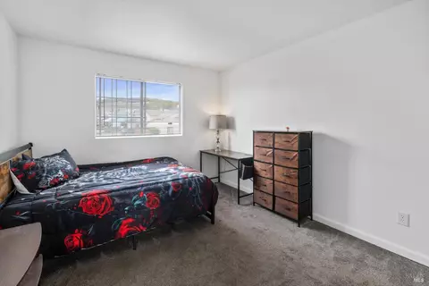 Bedroom - 191 Cimarron Dr, Vallejo, CA 94589 photo 3 of 3