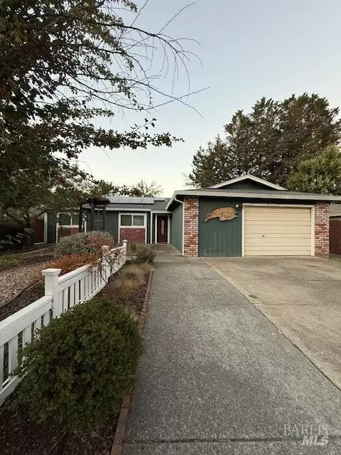 134 Mill Creek Dr, Willits, CA 95490 photo 2