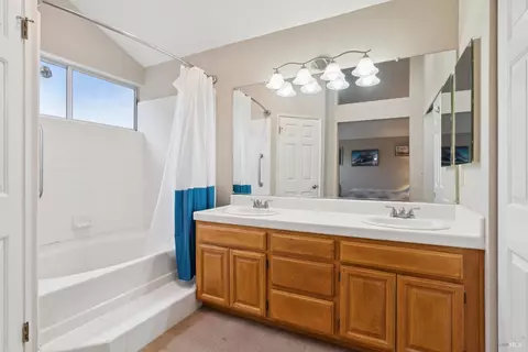 8501 Shadetree Dr, Windsor, CA 95492 photo 33