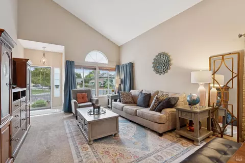 8501 Shadetree Dr, Windsor, CA 95492 photo 8