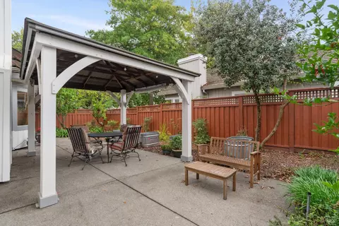 8501 Shadetree Dr, Windsor, CA 95492 photo 52