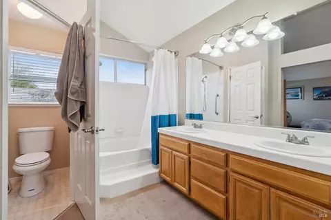 8501 Shadetree Dr, Windsor, CA 95492 photo 32