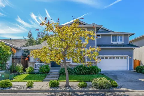 1185 Rochioli Dr, Windsor, CA 95492 photo 2
