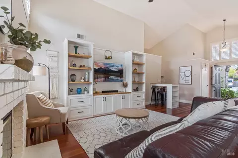 576 Daffodil Dr, Benicia, CA 94510 photo 6