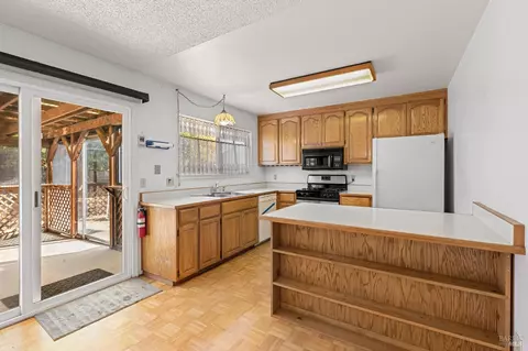 3510 Nut Tree Rd, Vacaville, CA 95687 photo 9