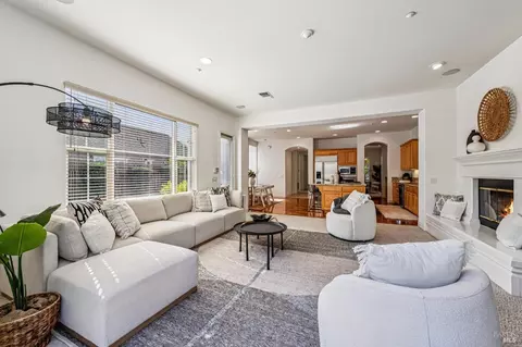 1220 Brockman Ln, Sonoma, CA 95476