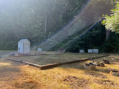 1901 Fort Bragg Rd, Willits, CA 95490
