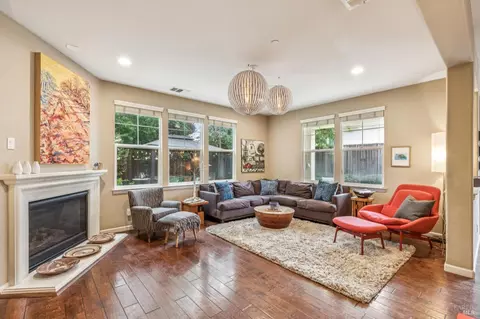 Living - 4155 Casper Way, Napa, CA 94558 photo 3 of 5