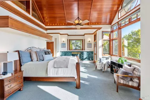 Bedroom - 568 Sunset Dr, Angwin, CA 94508 photo 1 of 7