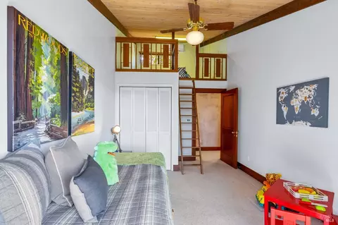 Bedroom - 568 Sunset Dr, Angwin, CA 94508 photo 5 of 7