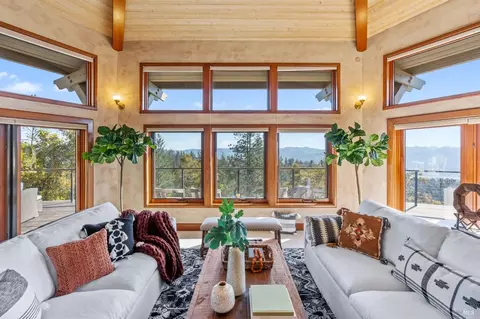Living - 568 Sunset Dr, Angwin, CA 94508 photo 3 of 5