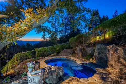 Exterior - 568 Sunset Dr, Angwin, CA 94508 photo 4 of 18