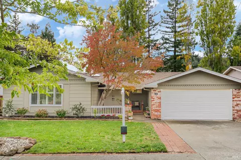 52 Cottonwood Dr, San Rafael, CA 94901