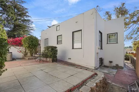Exterior - 15 Saint Francis Dr, Vallejo, CA 94590 photo 13 of 17