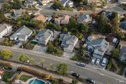 View/Area - 564 Rose Dr, Benicia, CA 94510 photo 2 of 10
