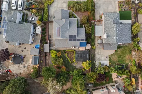 View/Area - 564 Rose Dr, Benicia, CA 94510 photo 3 of 10