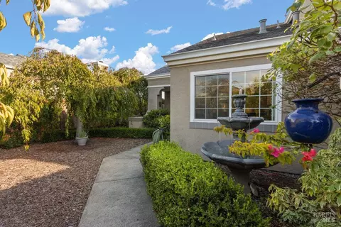 Exterior - 564 Rose Dr, Benicia, CA 94510 photo 3 of 12