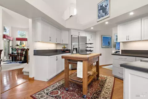 Kitchen - 564 Rose Dr, Benicia, CA 94510 photo 2 of 4