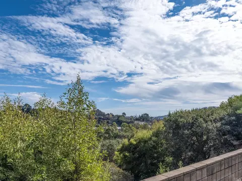 554 Seaver Dr, Mill Valley, CA 94941 photo 32